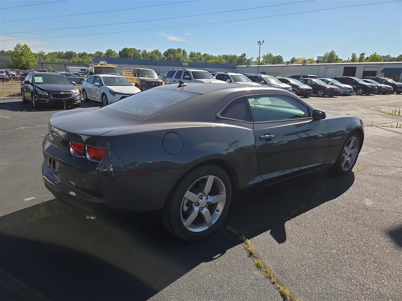 Chevrolet Camaro LT1 Coupe 2011