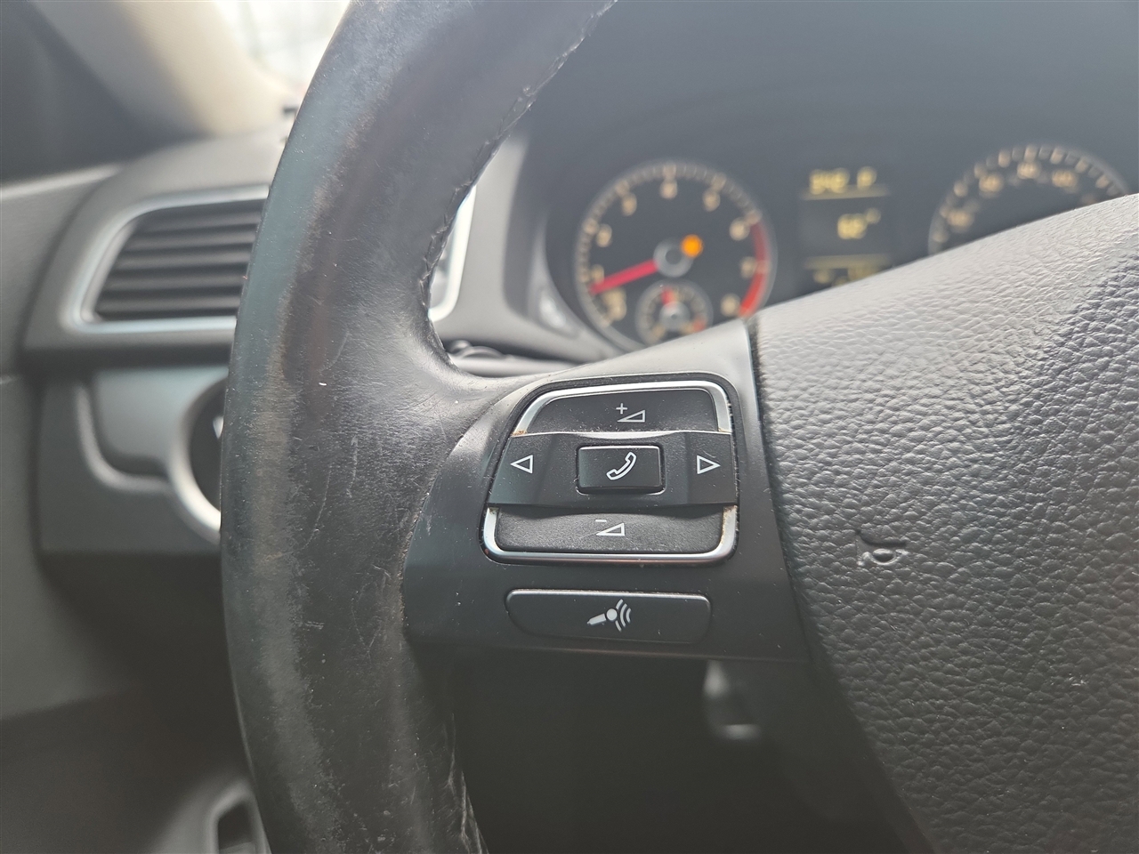 Volkswagen Passat Sport PZEV 5M 2015