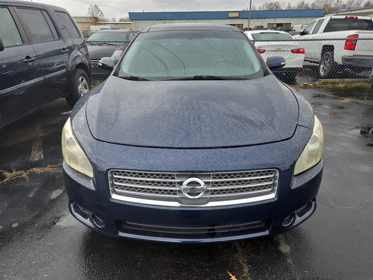 Nissan Maxima S 2009