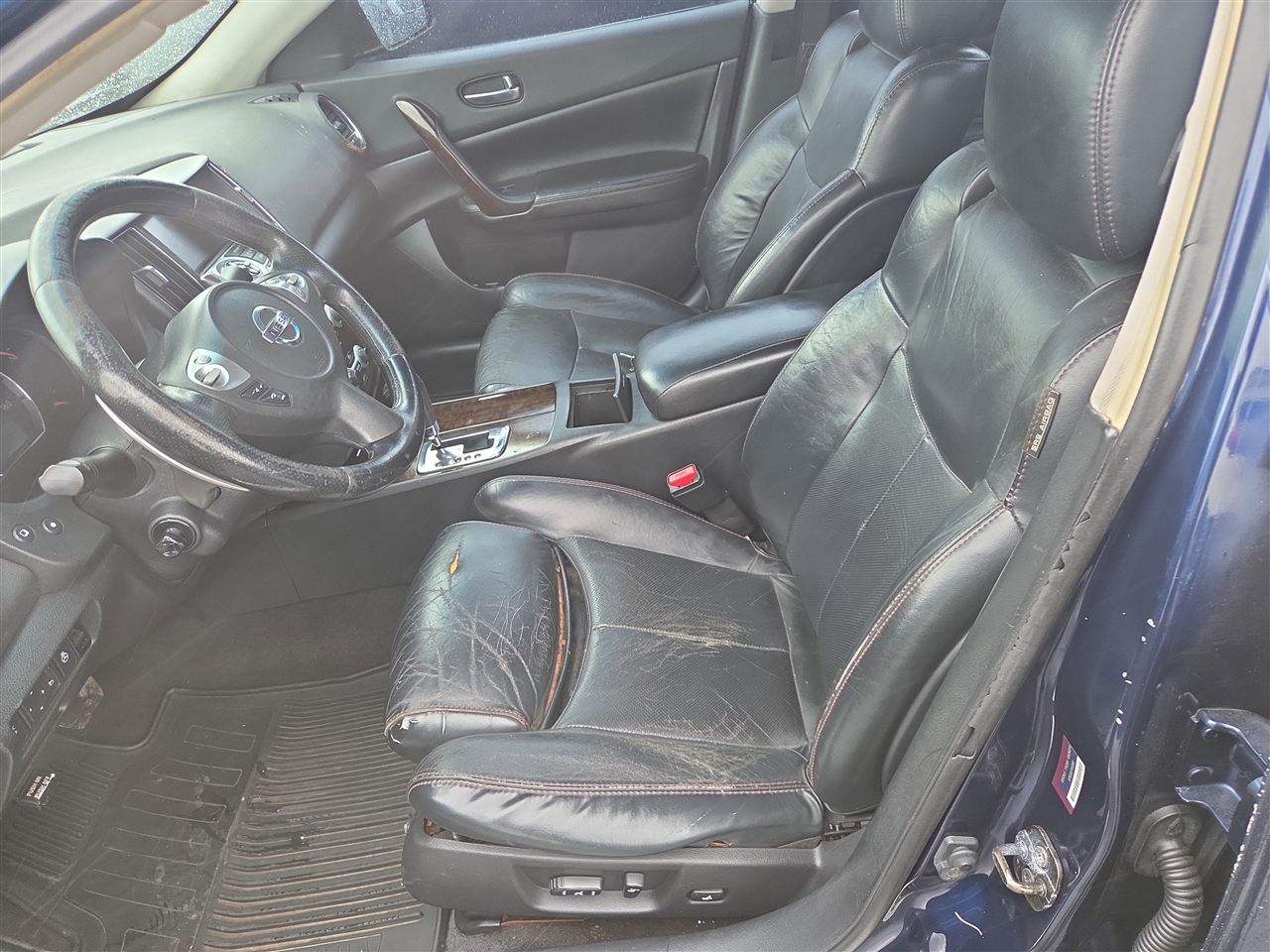 Nissan Maxima S 2009