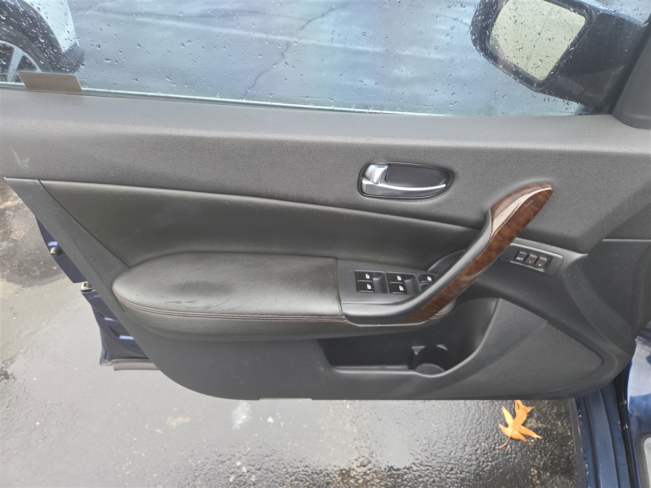 Nissan Maxima S 2009