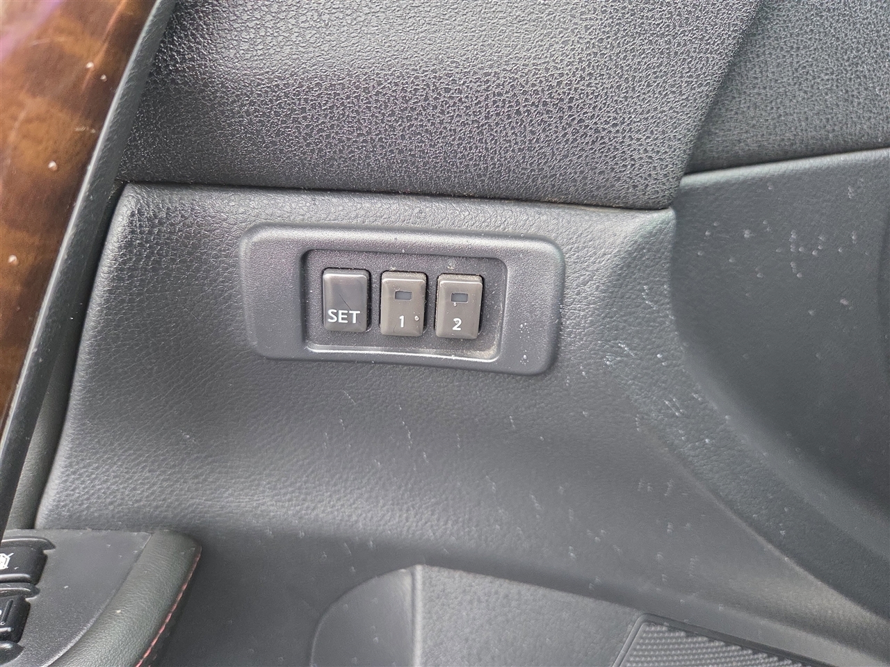 Nissan Maxima S 2009