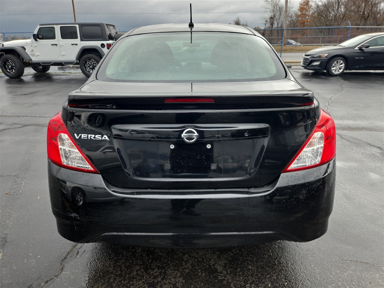 Nissan Versa 1.6 S 5M 2018
