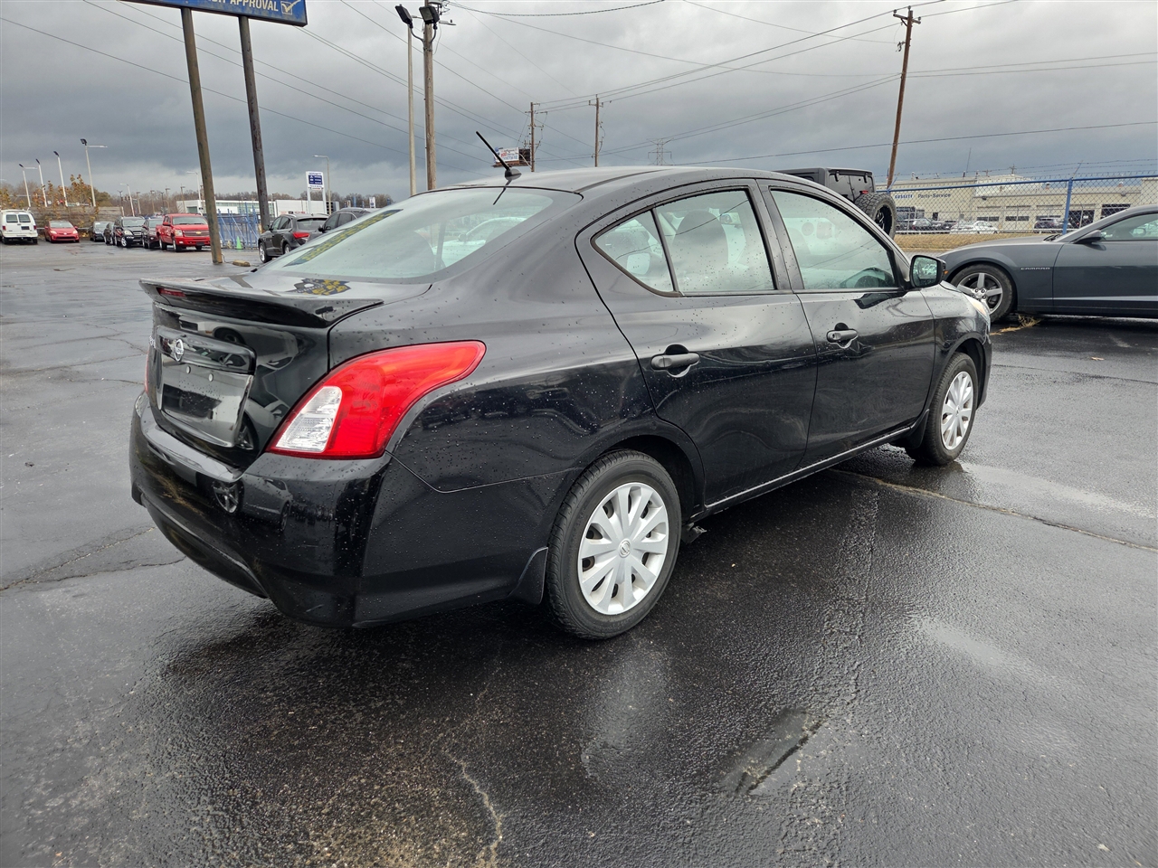 Nissan Versa 1.6 S 5M 2018