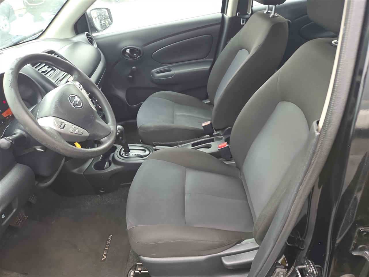 Nissan Versa 1.6 S 5M 2018
