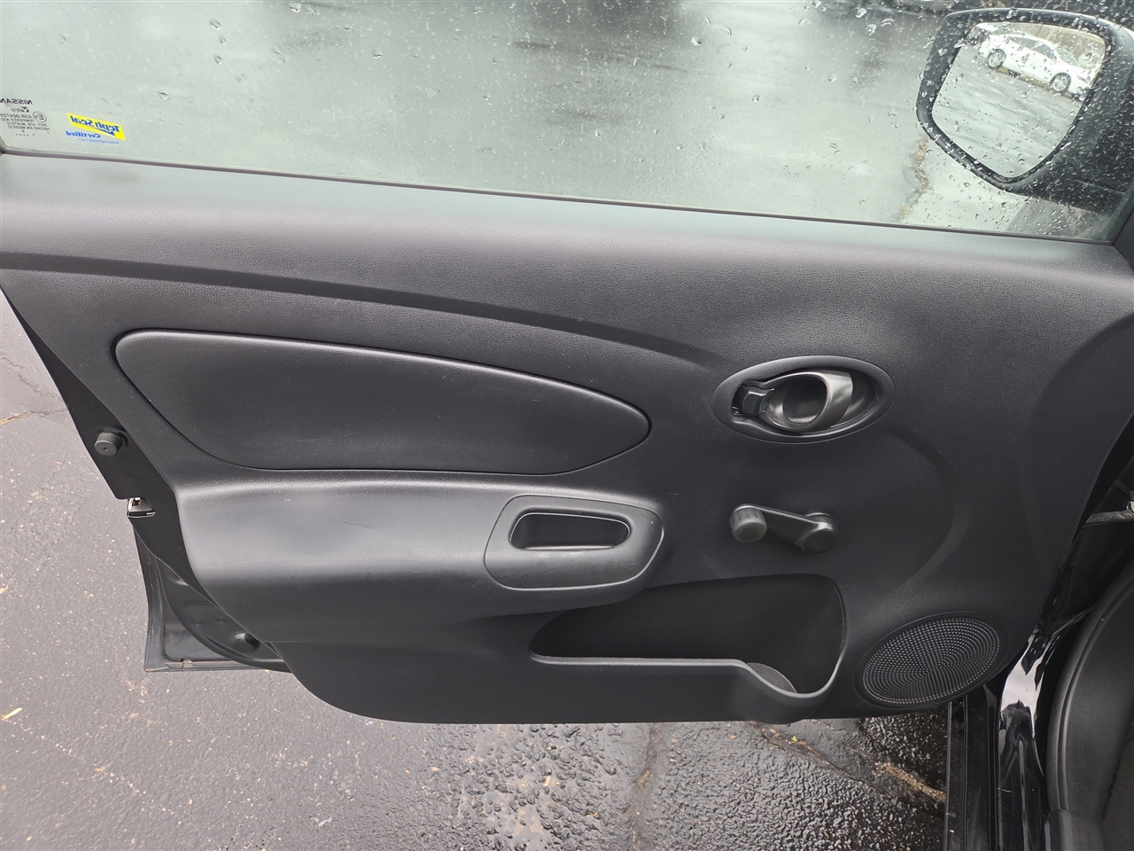 Nissan Versa 1.6 S 5M 2018