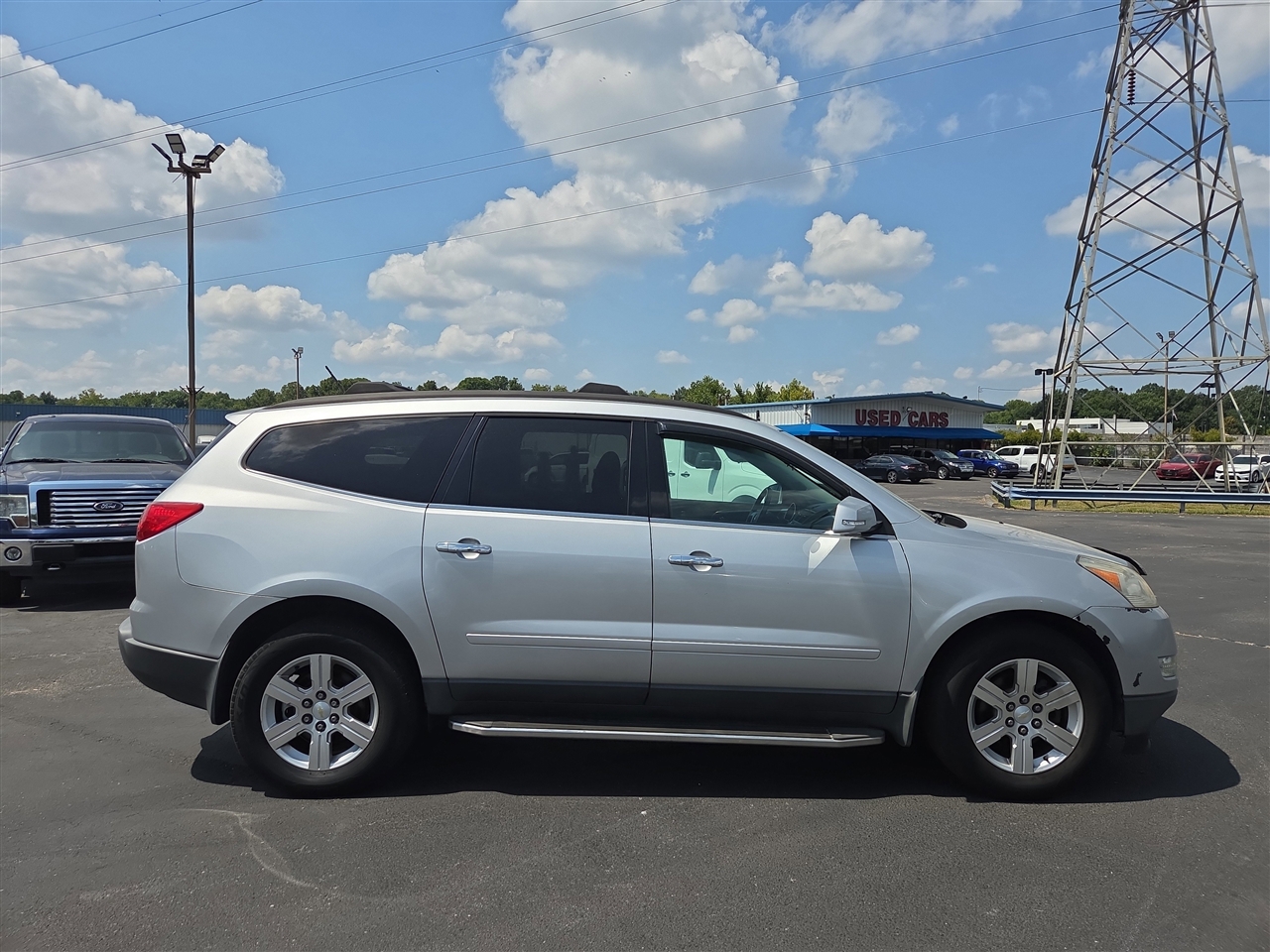 Chevrolet Traverse LT AWD 2012