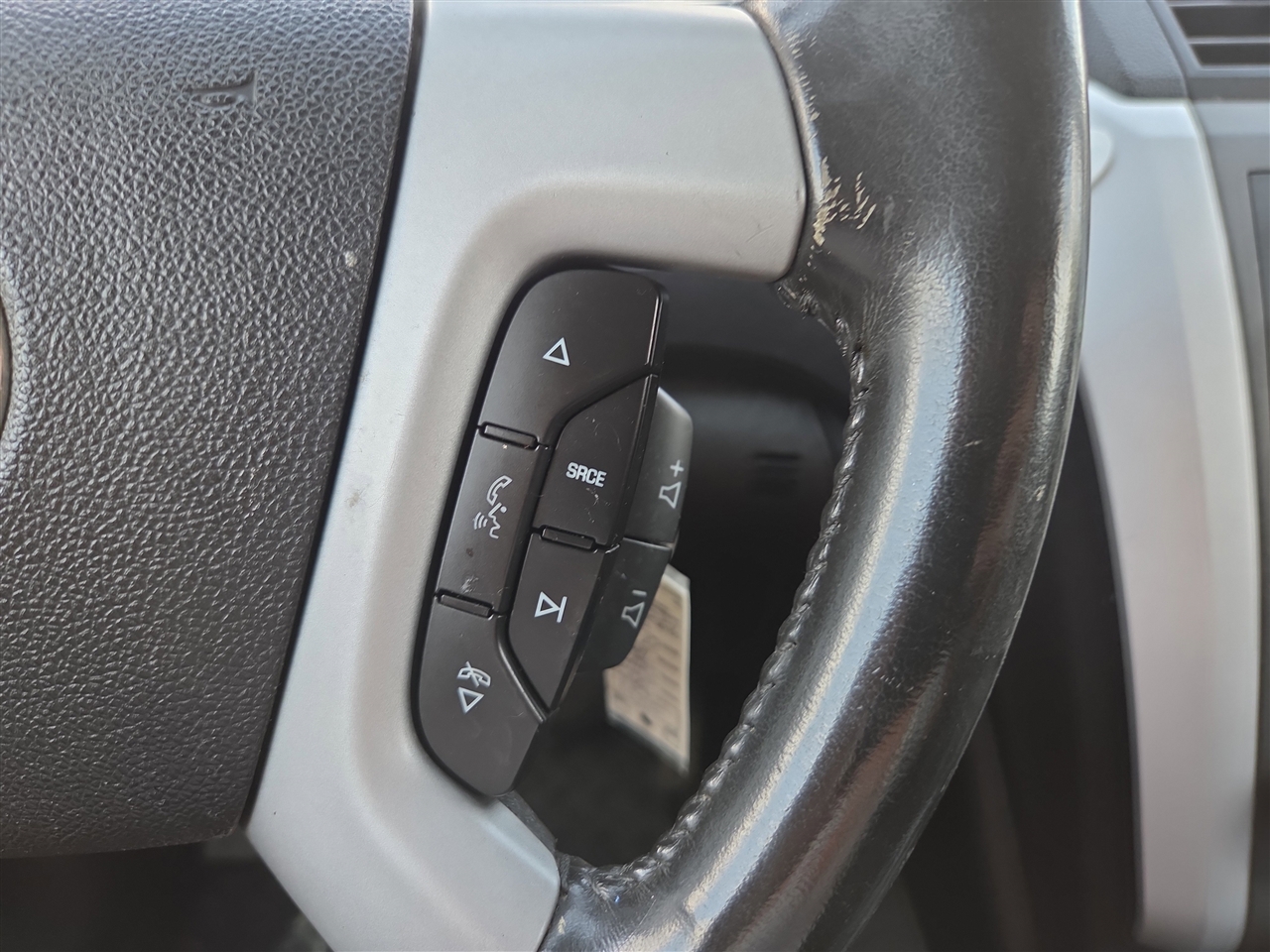 Chevrolet Traverse LT AWD 2012