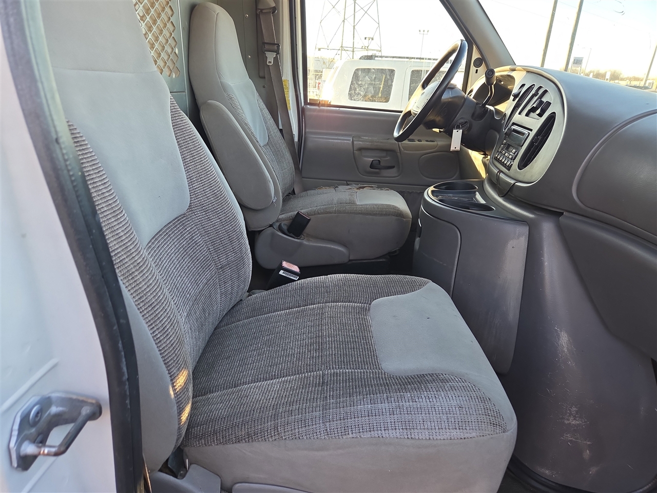 Ford Econoline E350 Super Duty 1999