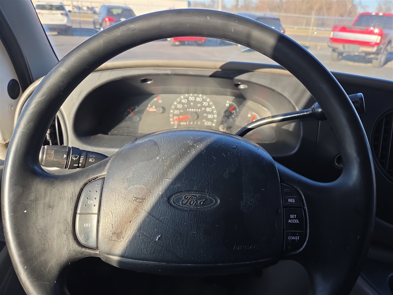 Ford Econoline E350 Super Duty 1999