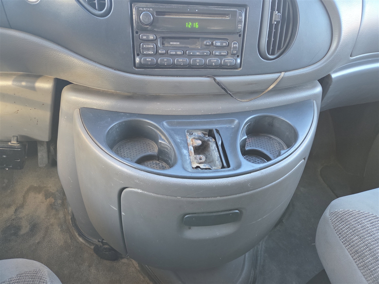 Ford Econoline E350 Super Duty 1999