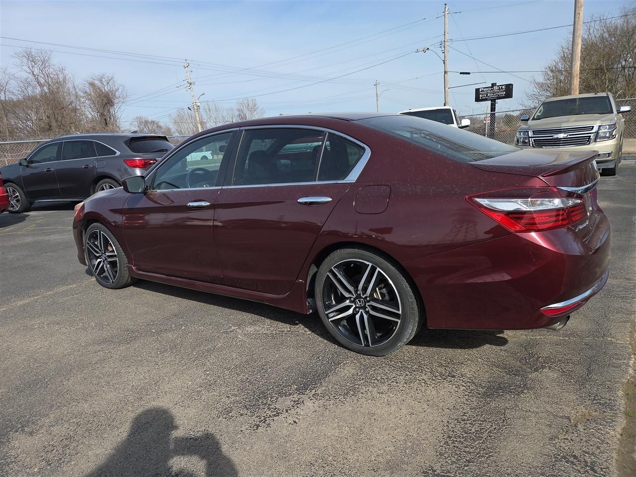 Honda Accord Sport Sedan CVT 2016