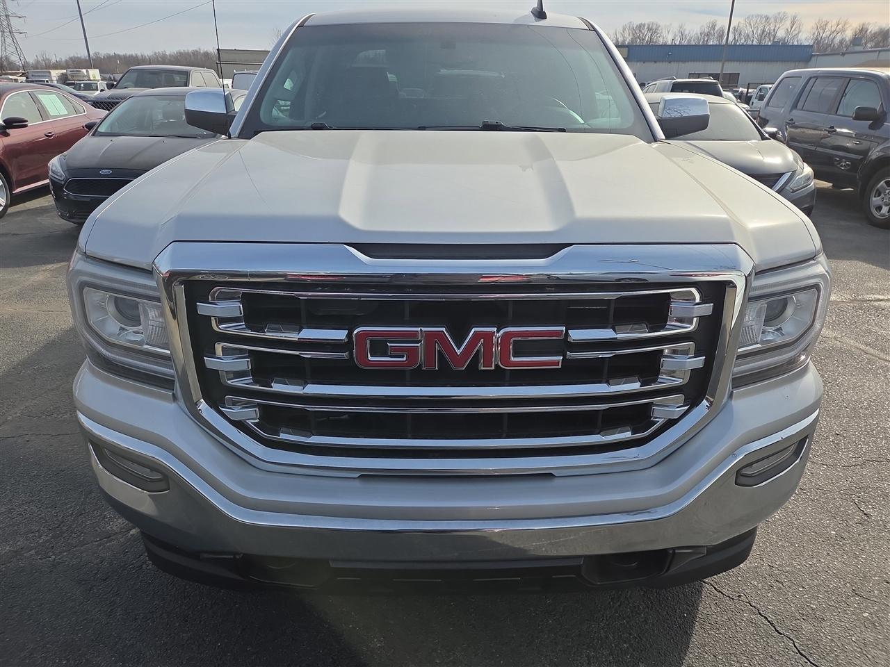 GMC Sierra 1500 SLT Crew Cab Long Box 4WD 2018