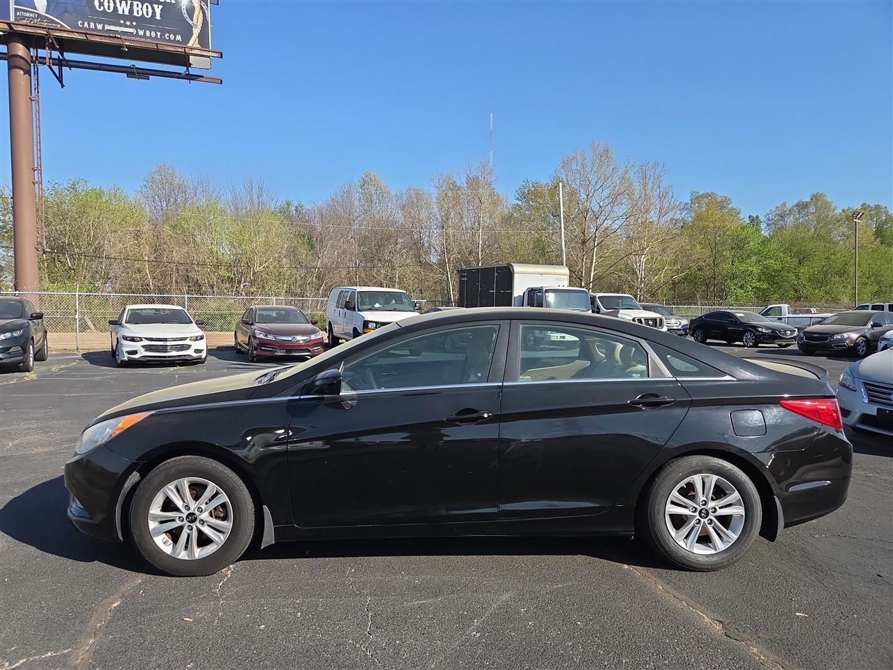 Hyundai Sonata GLS 2013