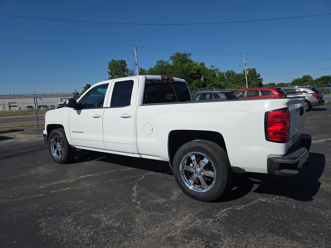 Chevrolet Silverado 1500 LT Double Cab 2WD 2015