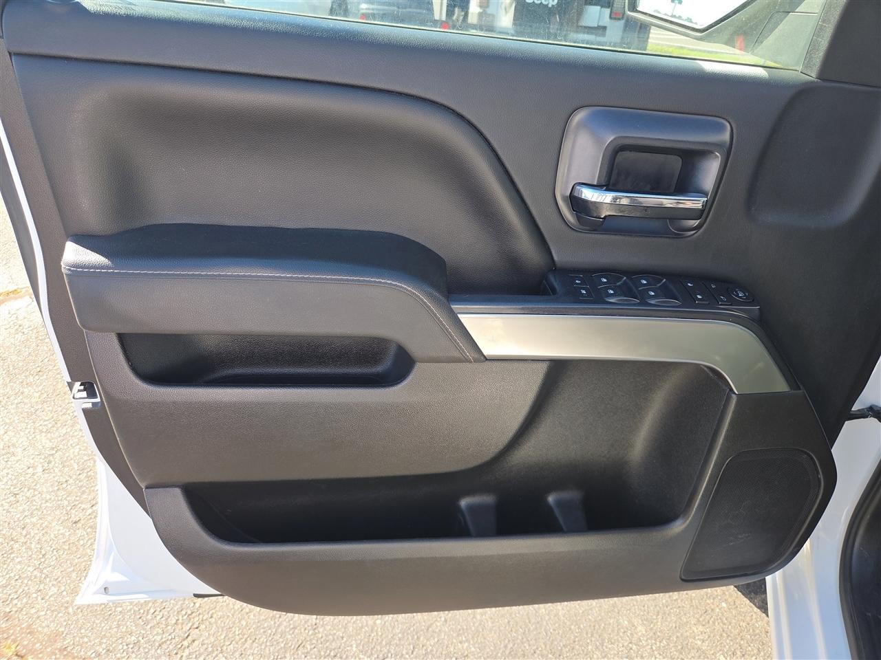 Chevrolet Silverado 1500 LT Double Cab 2WD 2015