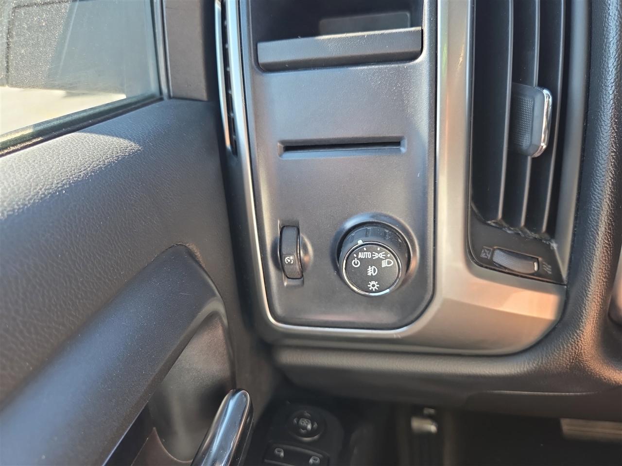 Chevrolet Silverado 1500 LT Double Cab 2WD 2015
