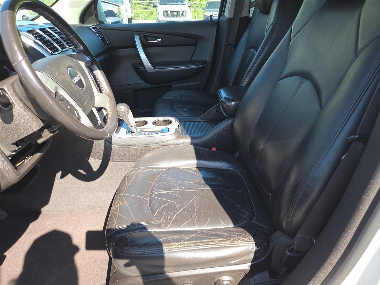GMC Acadia SLT-1 AWD 2010
