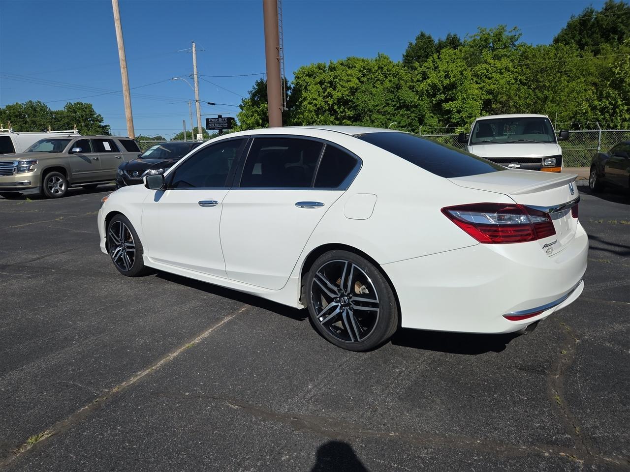 Honda Accord Sport Sedan CVT 2016