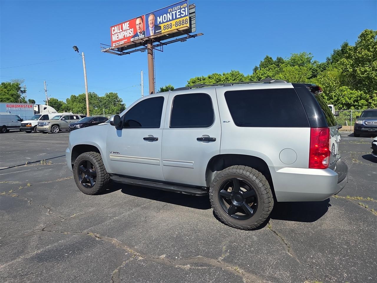 GMC Yukon SLT 2WD 2013