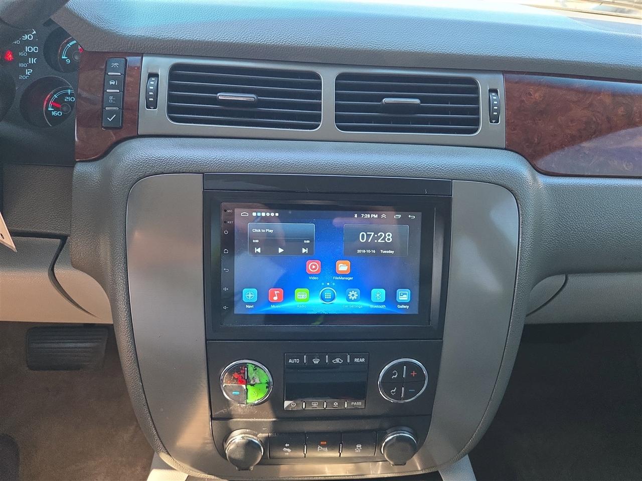 GMC Yukon SLT 2WD 2013