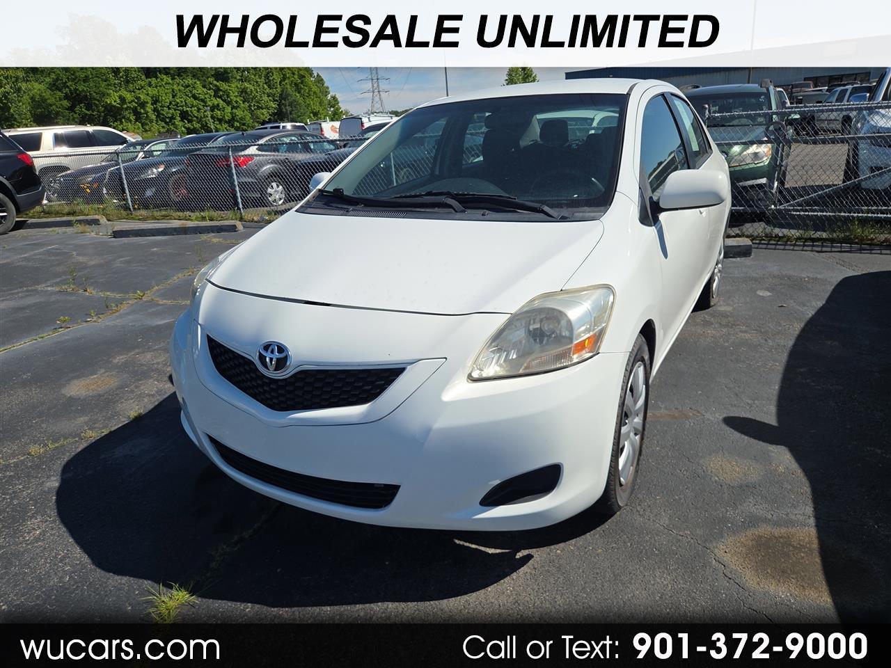Toyota Yaris Sedan 5-Speed MT 2012