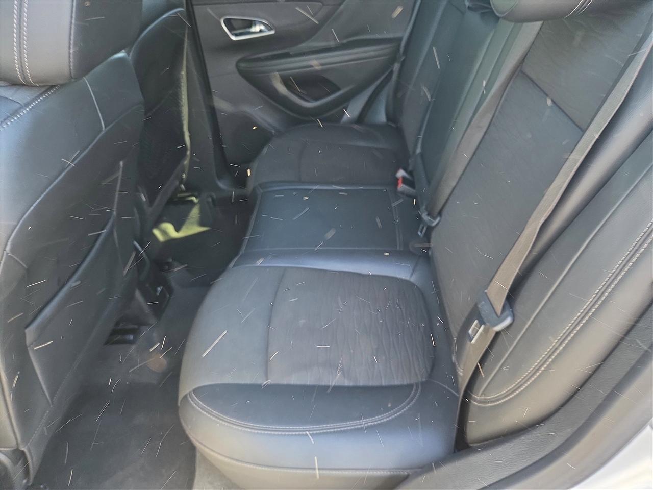 Buick Encore Convenience FWD 2015