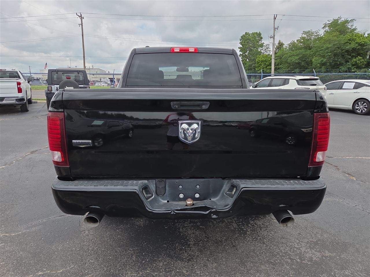 RAM 1500 Tradesman/Express Crew Cab SWB 2WD 2014