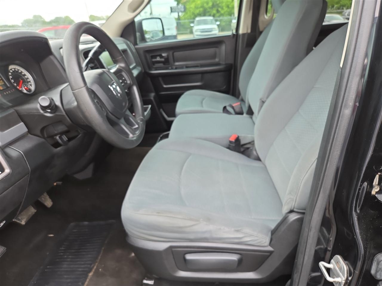 RAM 1500 Tradesman/Express Crew Cab SWB 2WD 2014