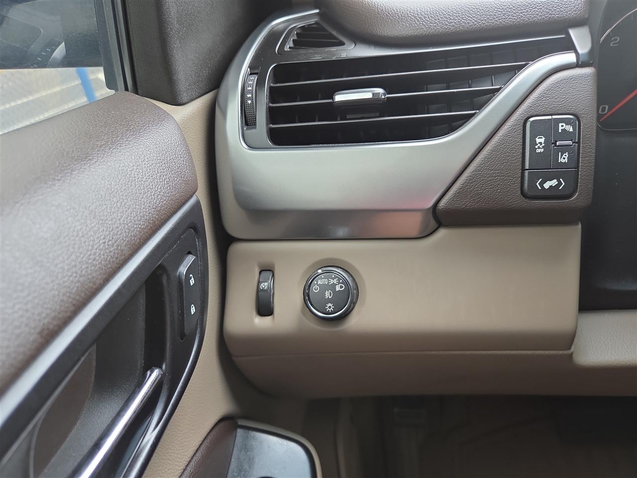Chevrolet Tahoe LTZ 2WD 2015