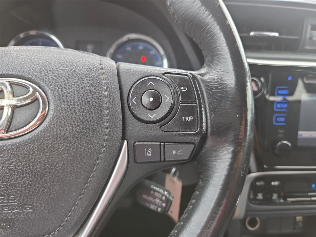 Toyota Corolla SE 6M 2017