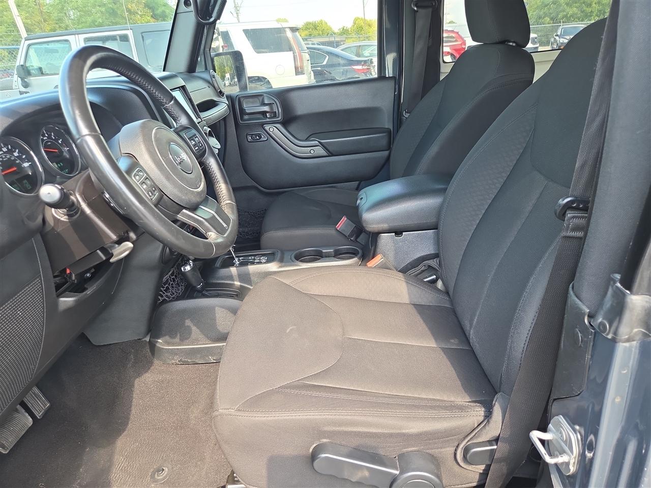 Jeep Wrangler 4WD 2dr Sport 2016