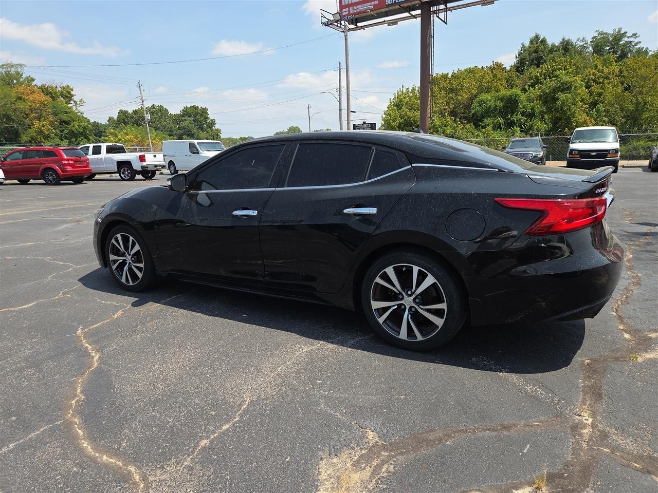 Nissan Maxima SL 3.5L 2017