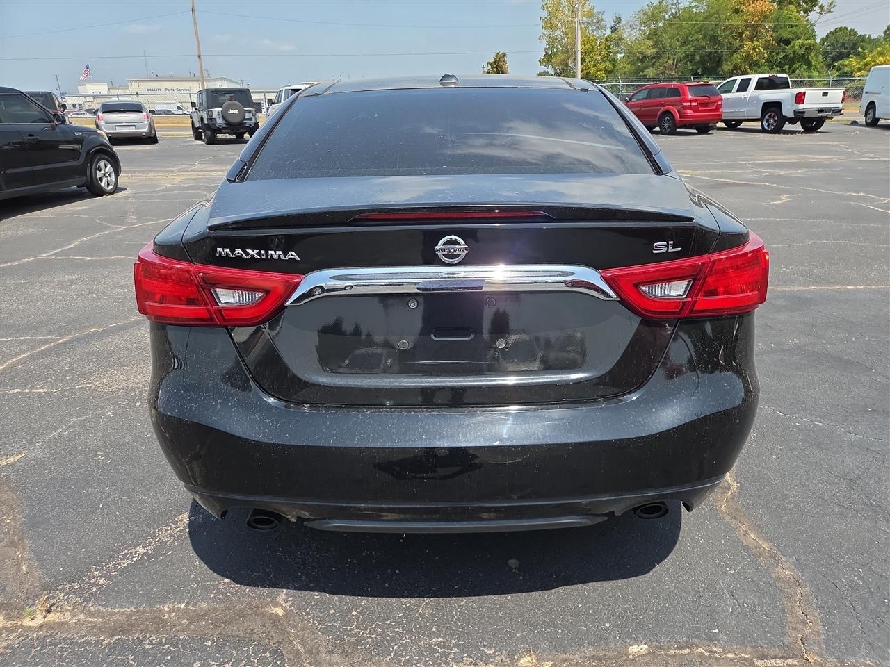 Nissan Maxima SL 3.5L 2017