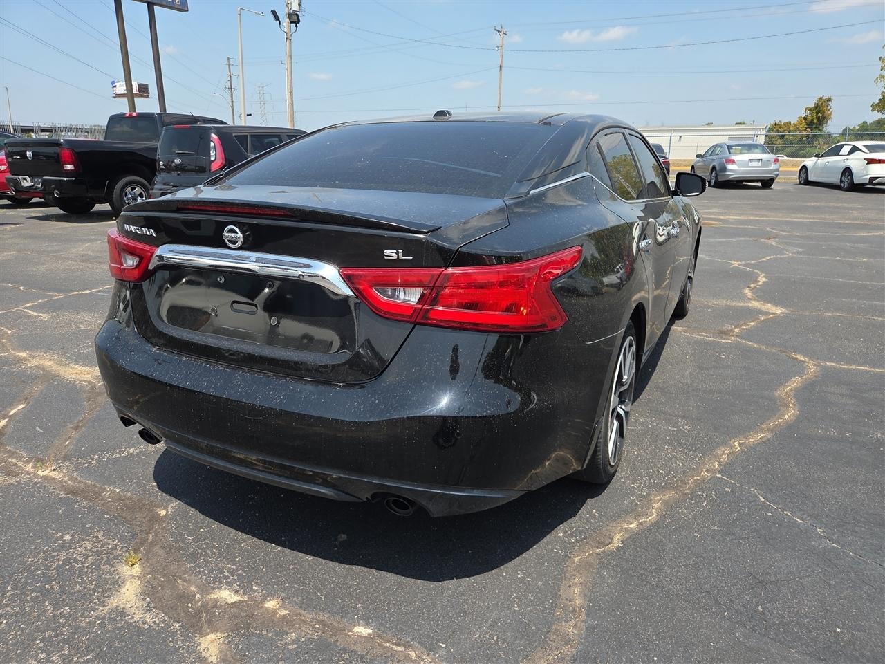 Nissan Maxima SL 3.5L 2017