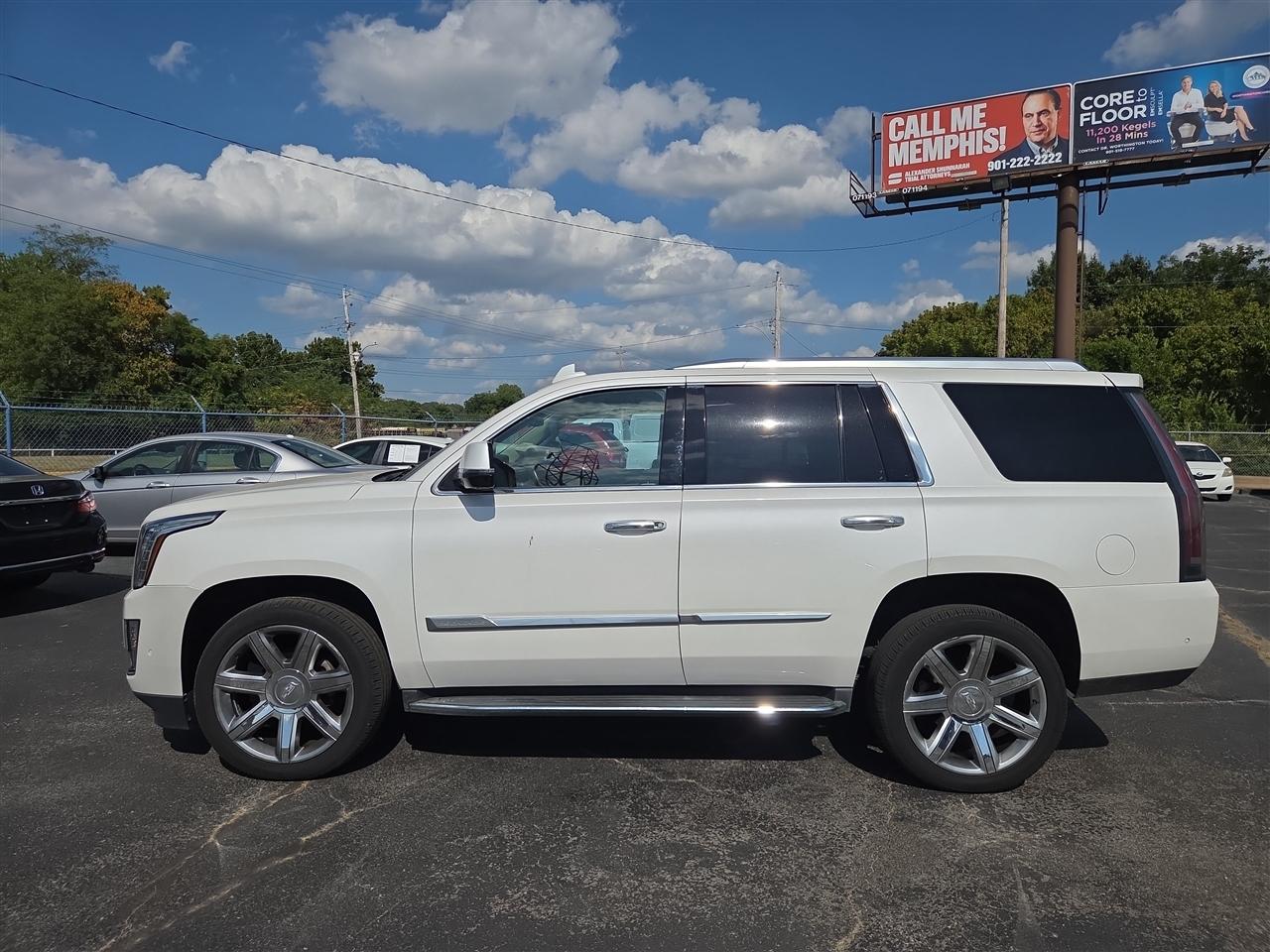 Cadillac Escalade 2WD 4dr Luxury 2017