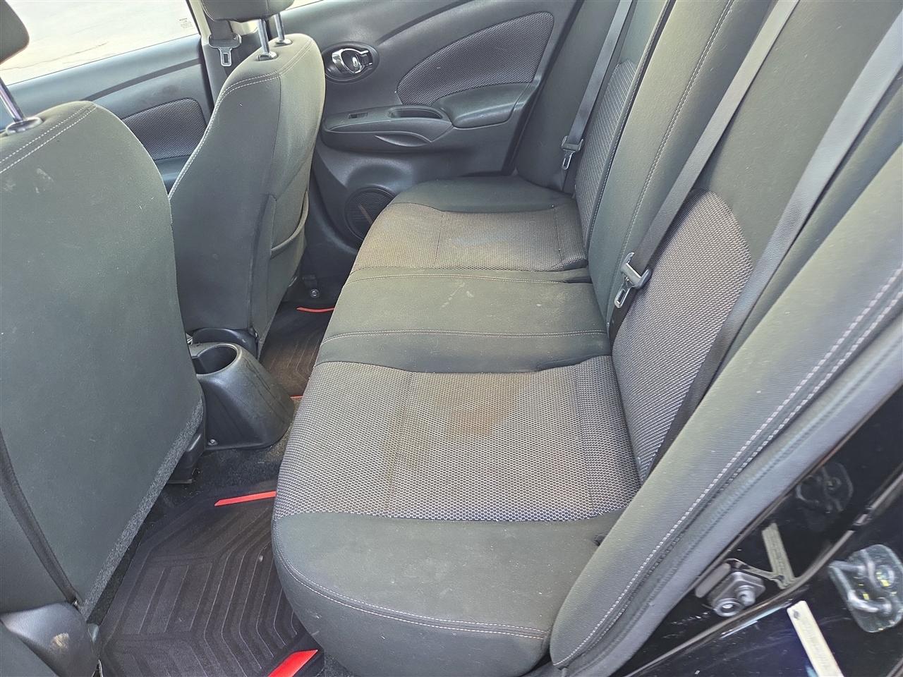 Nissan Versa Sedan SV CVT 2017