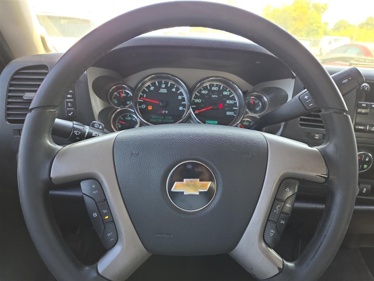Chevrolet Silverado 1500 4WD Crew Cab 143.5" LT 2013