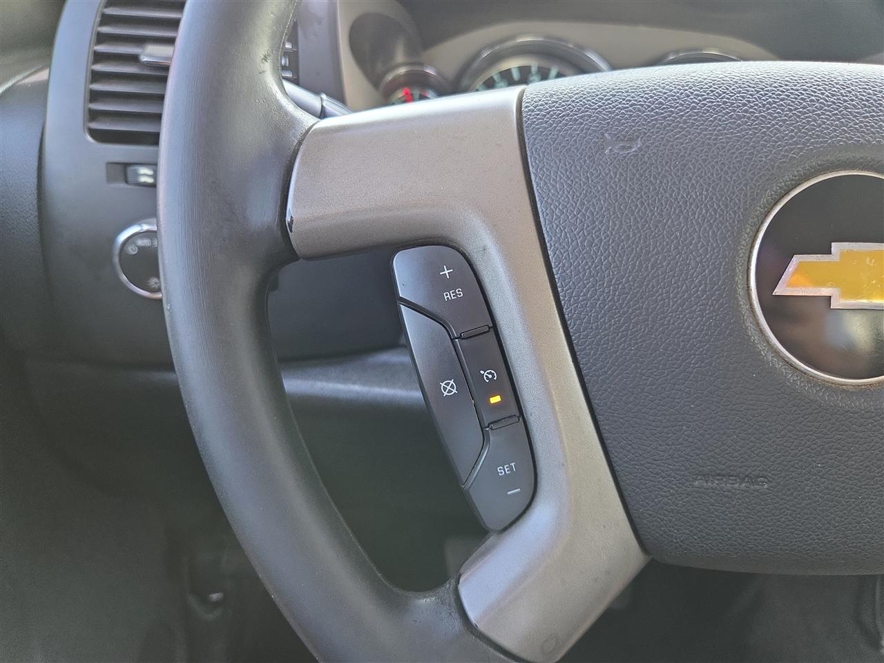 Chevrolet Silverado 1500 4WD Crew Cab 143.5" LT 2013