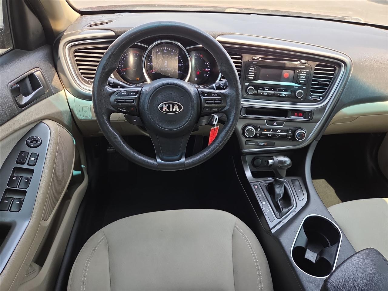 Kia Optima 4dr Sdn LX 2015