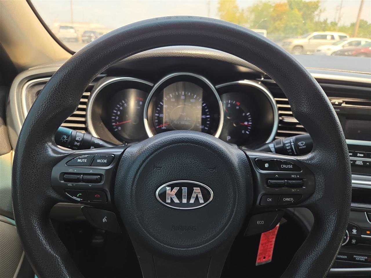 Kia Optima 4dr Sdn LX 2015