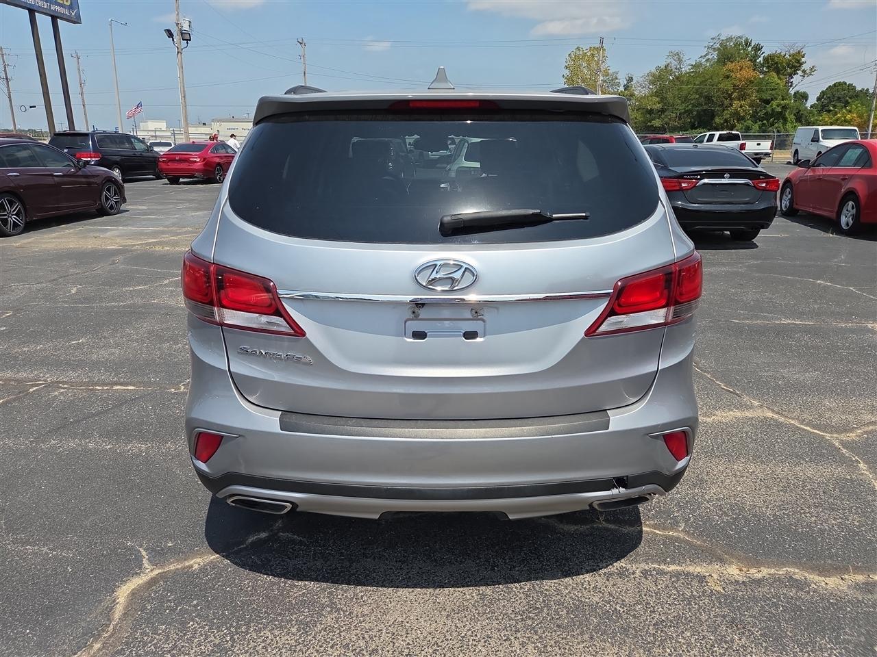 Hyundai Santa Fe SE 3.3L Auto 2017