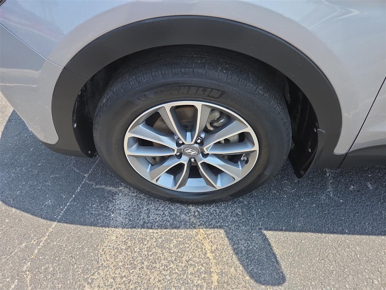 Hyundai Santa Fe SE 3.3L Auto 2017