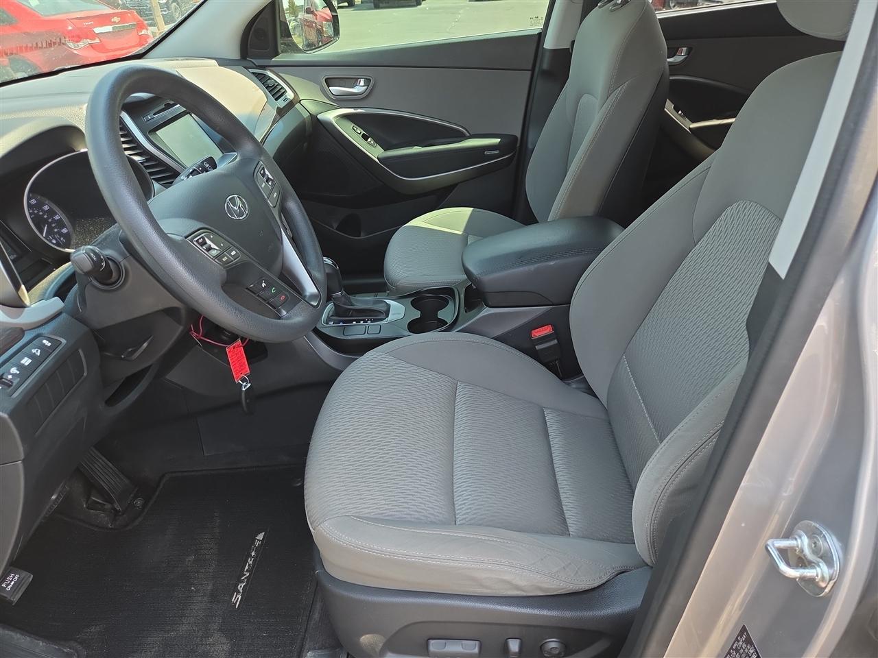 Hyundai Santa Fe SE 3.3L Auto 2017