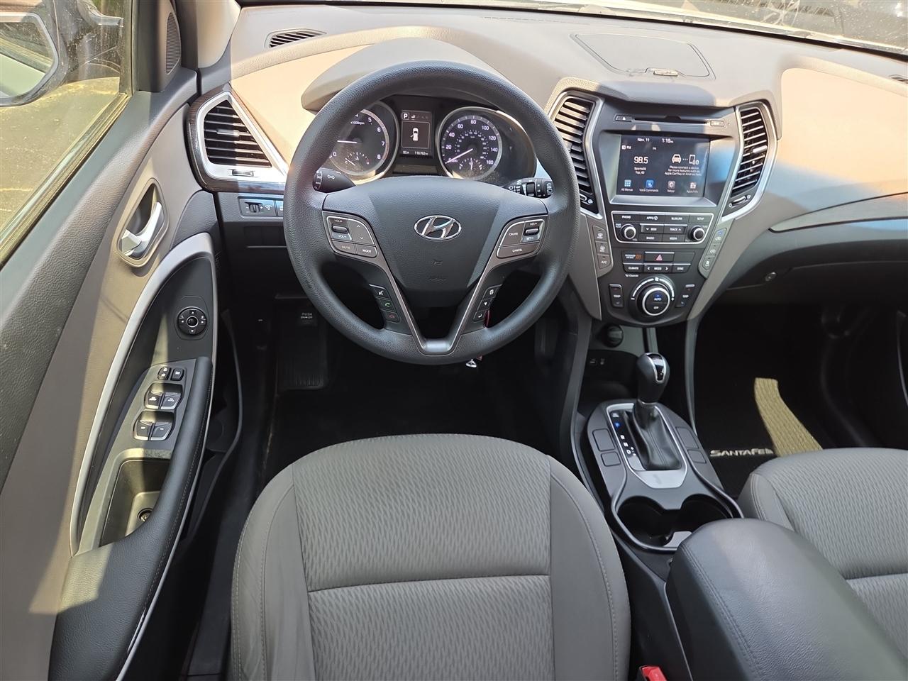 Hyundai Santa Fe SE 3.3L Auto 2017