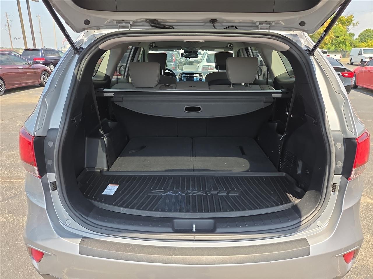 Hyundai Santa Fe SE 3.3L Auto 2017
