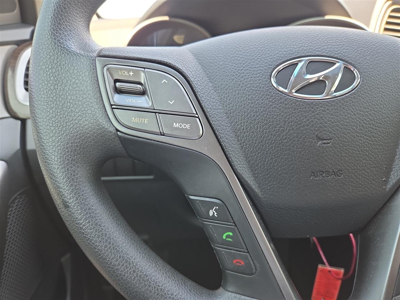 Hyundai Santa Fe SE 3.3L Auto 2017