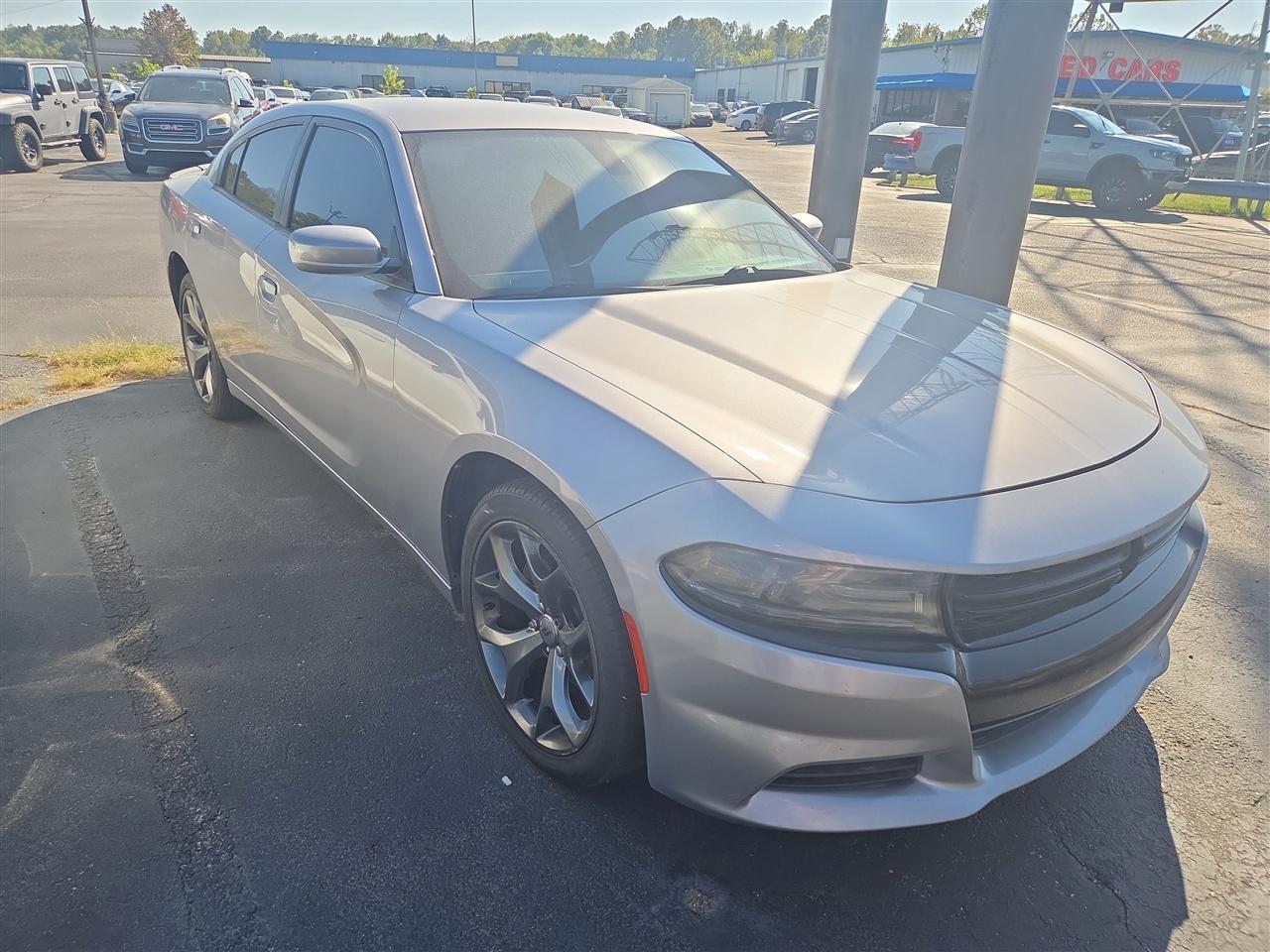 Dodge Charger SXT RWD 2017
