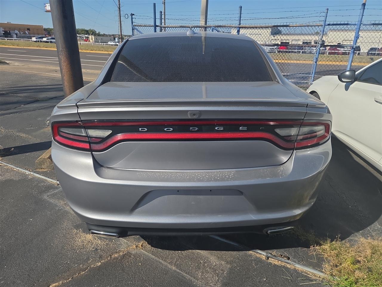 Dodge Charger SXT RWD 2017
