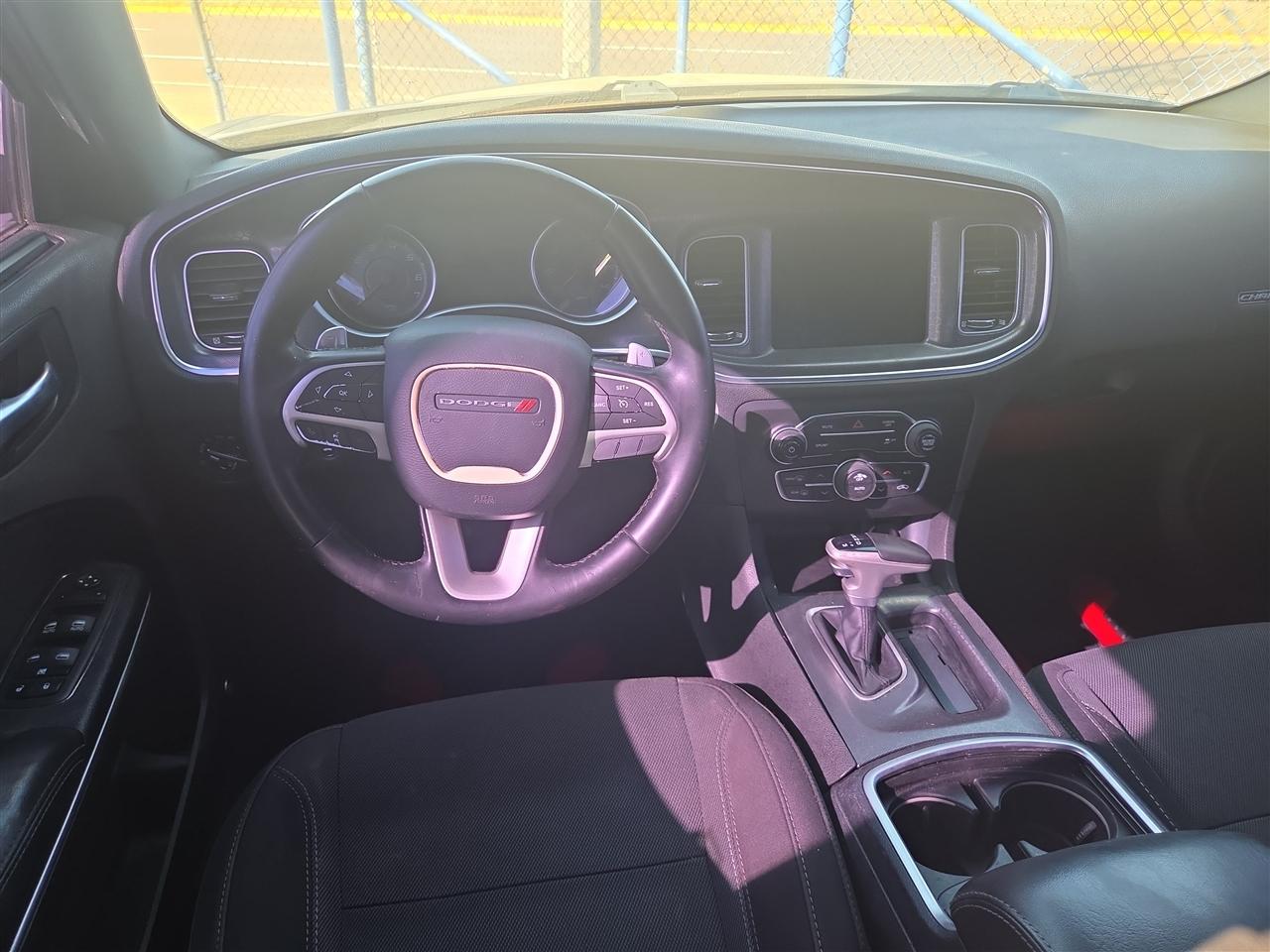 Dodge Charger SXT RWD 2017